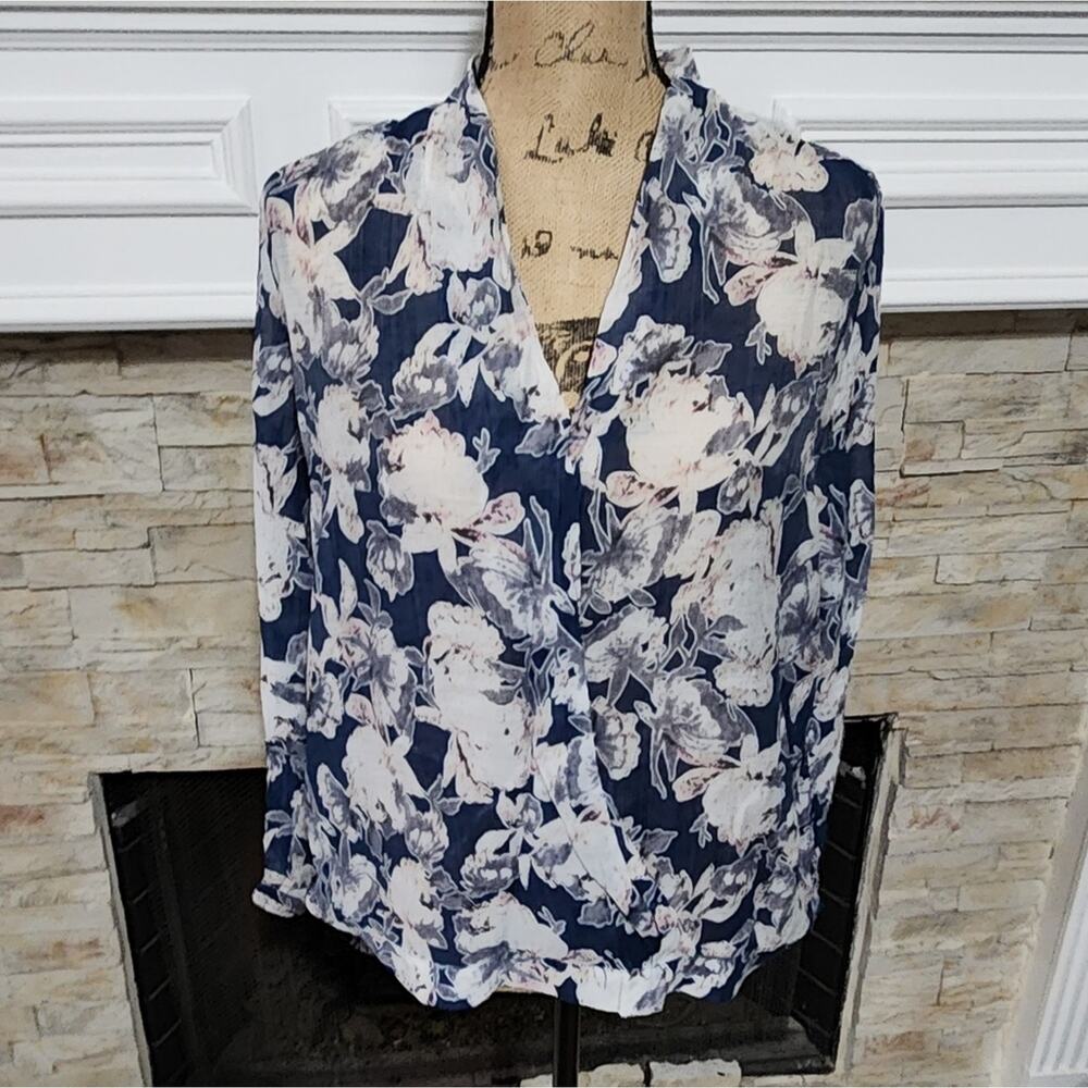 HAYDEN blue white & pink faux wrap lightweight slightly sheer blouse size small